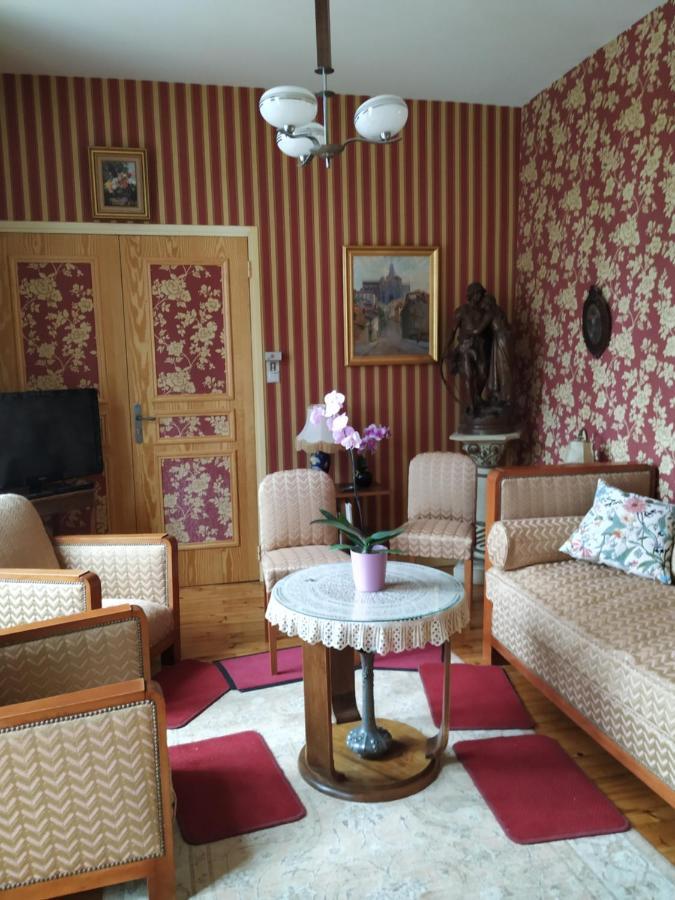 Вілла La Maison De Mireille Le Puy-en-Velay Екстер'єр фото