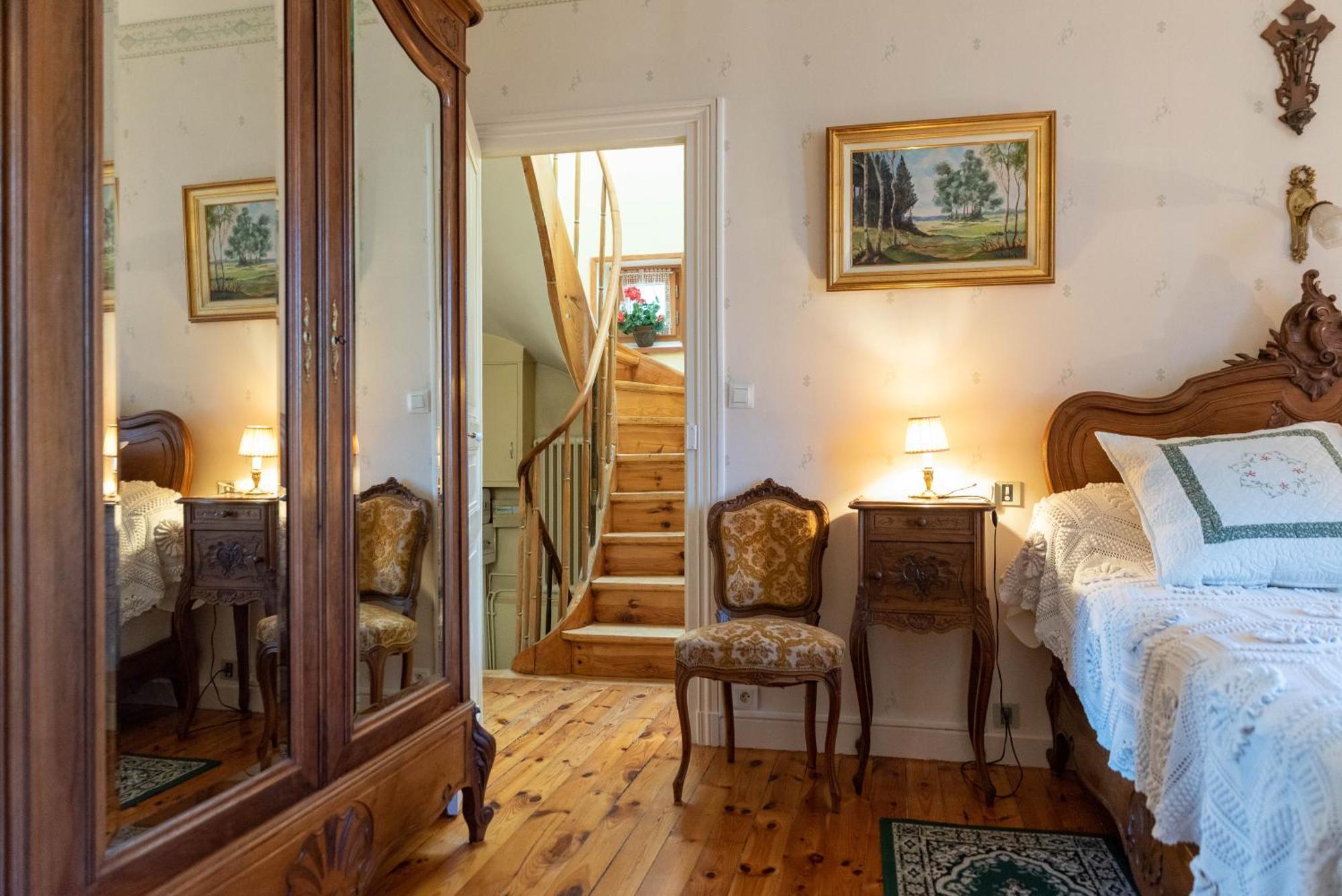 Вілла La Maison De Mireille Le Puy-en-Velay Екстер'єр фото